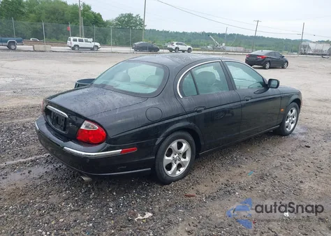 2001 Jaguar S-Type 3.0L V6 z USA, uszkodzony, nr VIN SAJDA01N11FL94410